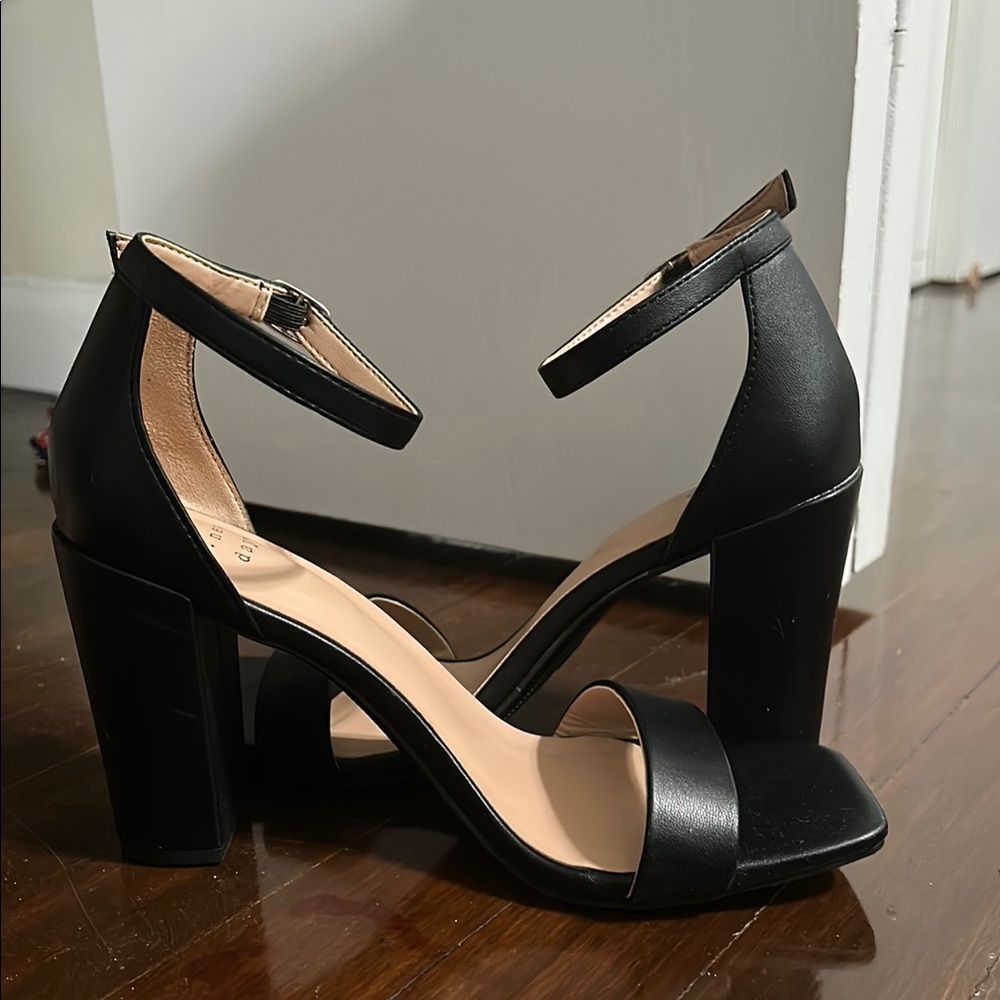 A New Day Black Heels with Chunky Block Heel